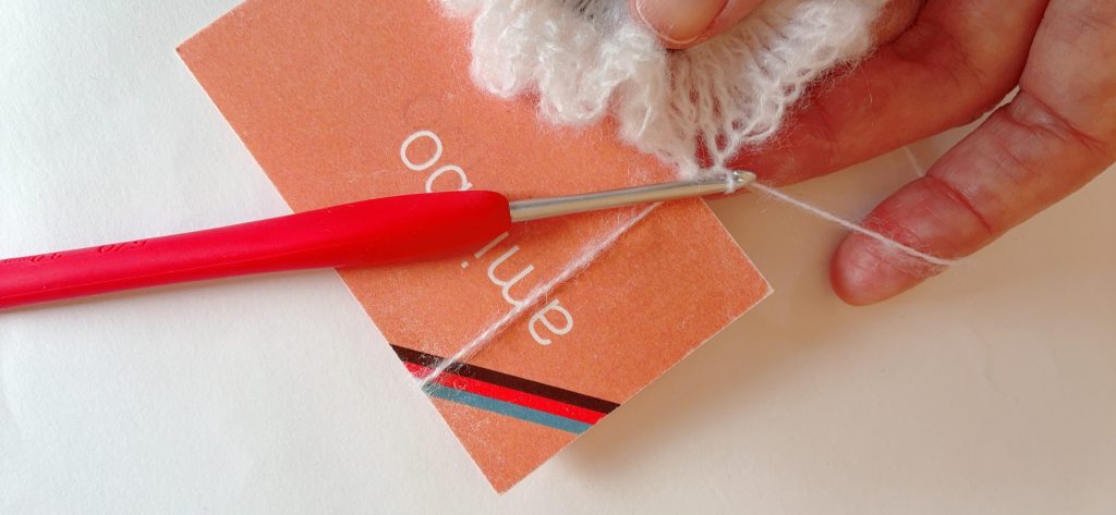 かぎ針編みシュシュ